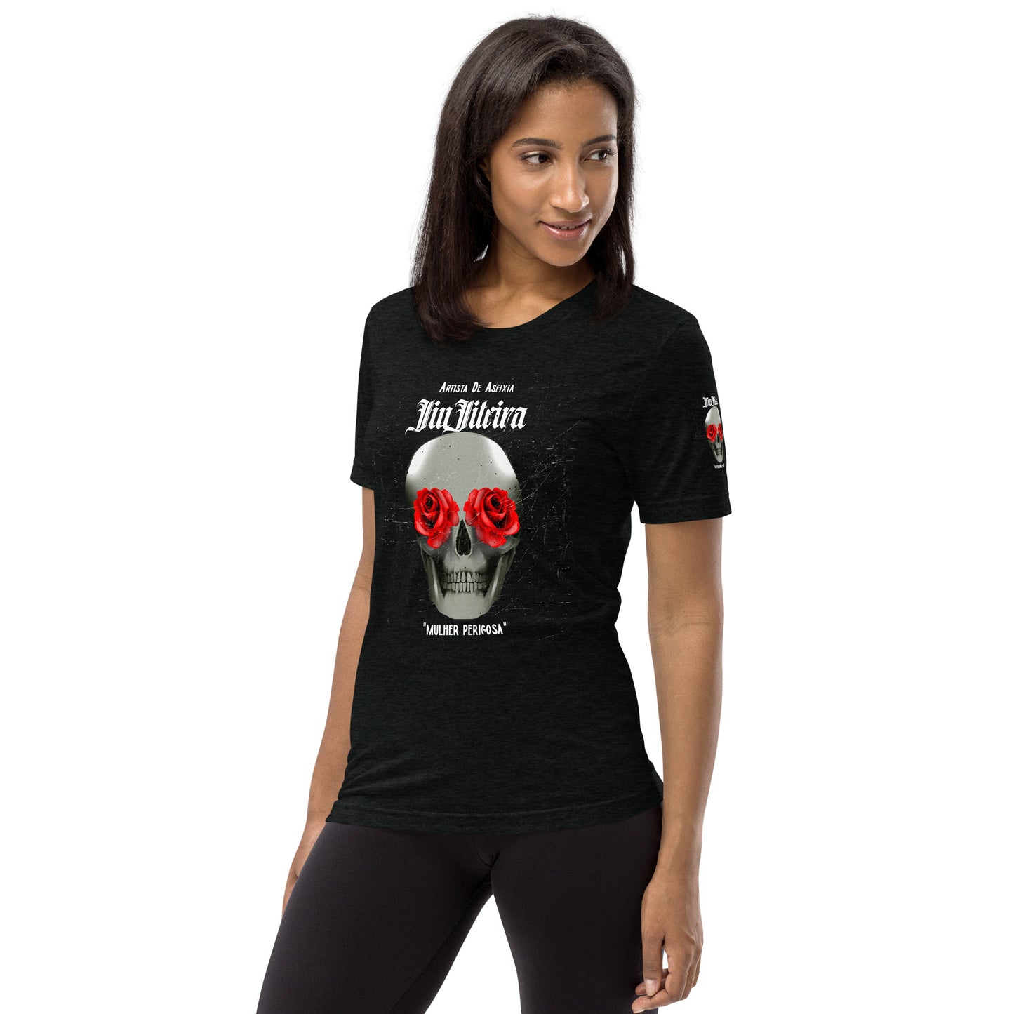 Short sleeve t-shirt- Jiujiteira Mulher Peligrosa